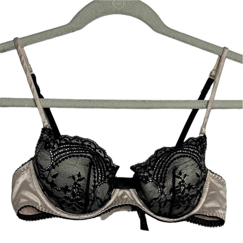 MAISON CLOSE black lace push up bra size 34B with removable pads